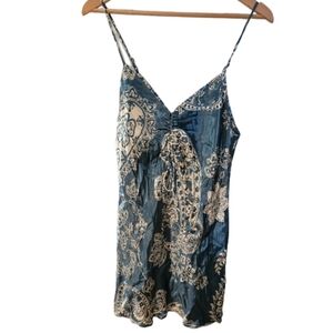 Zara M Blue and‎ White Front Tie Paisley Patterned Silky Camisole Dress